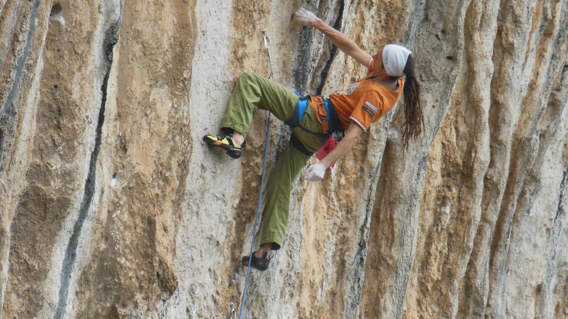 Rocciaeresina – tutto per l'arrampicata e il lavoro su fune